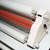 TCC 2700 27 INCH WIDE FORMAT ROLL LAMINATOR TCC 2700 27 INCH WIDE FORMAT ROLL LAMINATOR